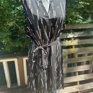 SHEIN Black Collared Sleeveless Mini Dress